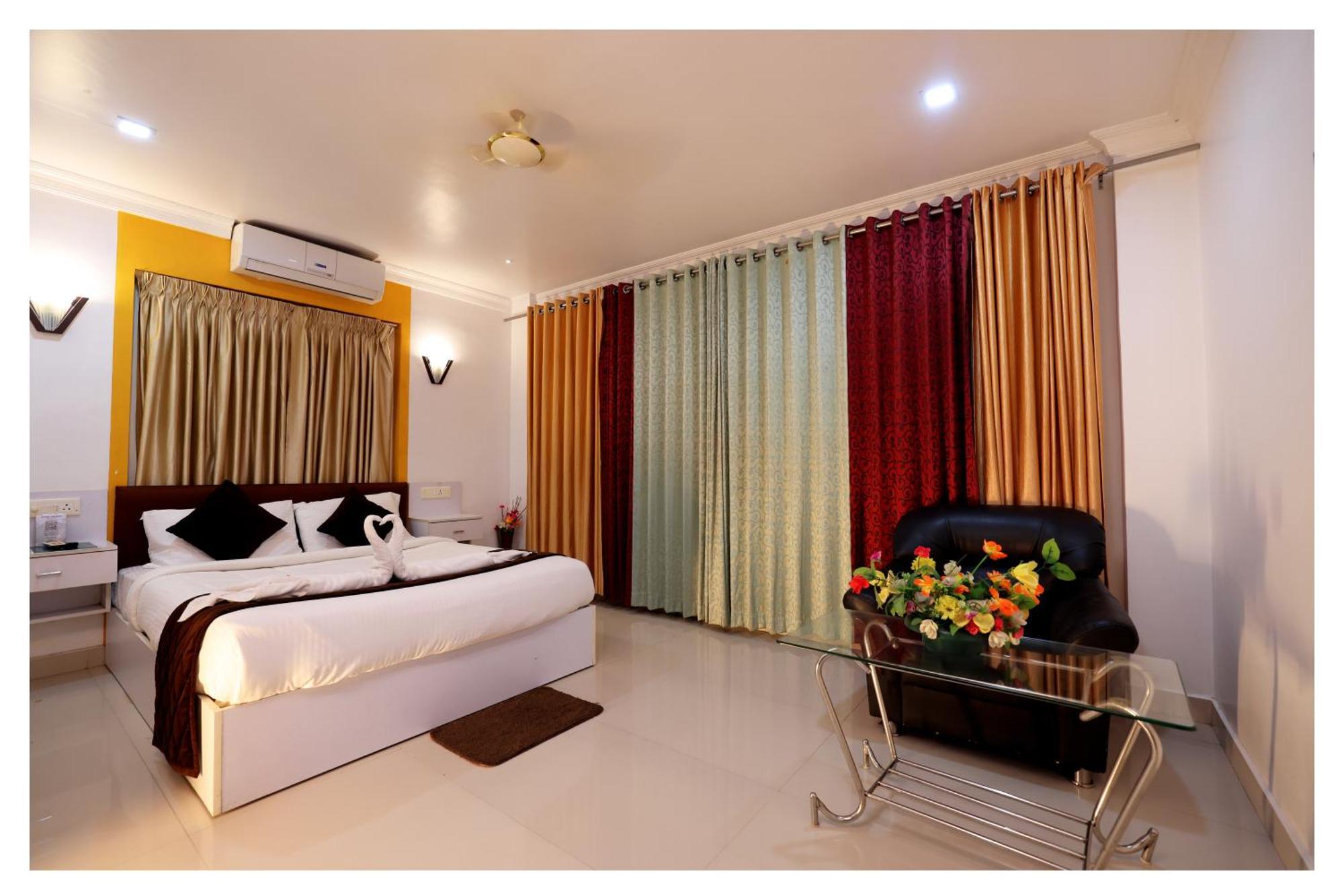 Hydel Palace Athirappilly By Bestinn Leisure Bagian luar foto